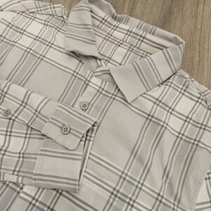 Men's Lululemon Long Sleeved Gray Plaid Light Flannel Button Up Shirt Large
